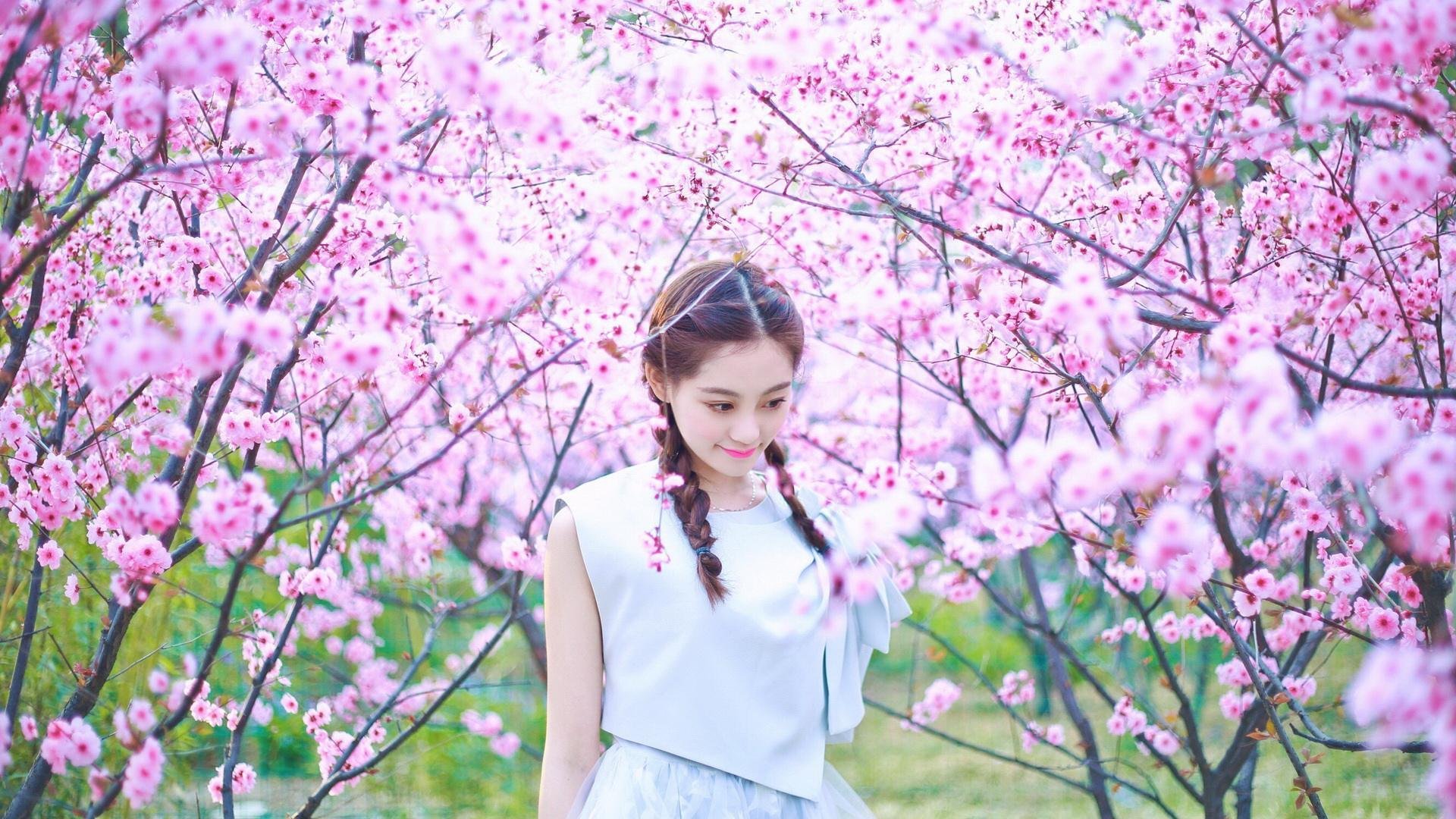 哈登转型组织核心，场均助攻联盟第一，哈登新动作